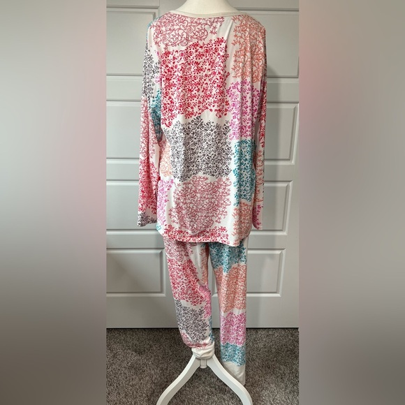 Josie Pajama Set Long Sleeve Top Pants Floral Print Loungewear Sleepwear Size XL - Picture 3 of 12
